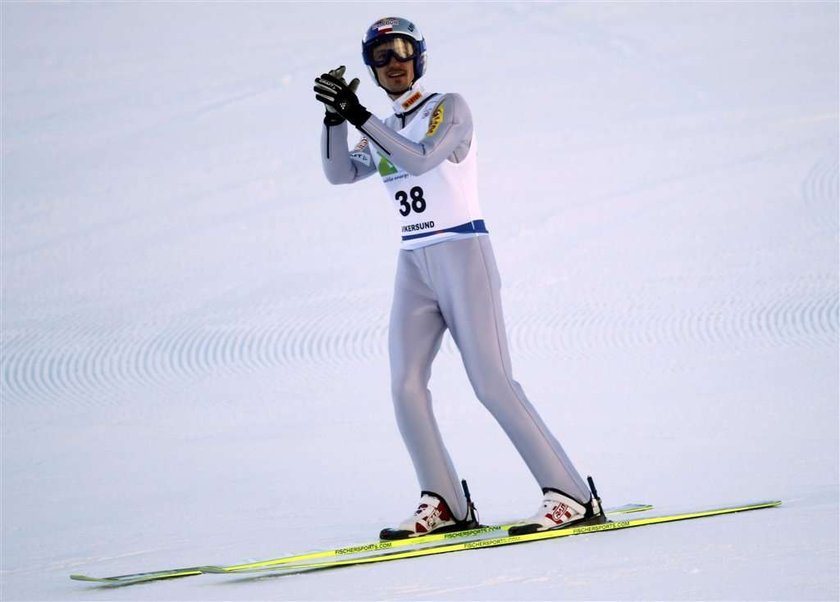 Małysz w tym stroju poleci po medal