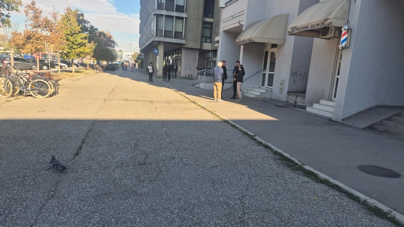 Uviđaj na mestu gde je pala devojka