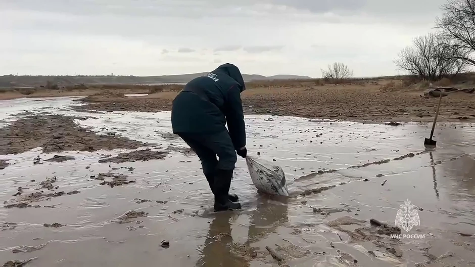 Nafta se izlila na obalu Crnog mora