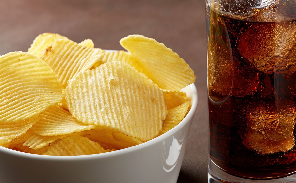Chipsy i cola