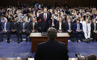 Rosyjski politolog: Comey nie spełnił nadziei przeciwników Trumpa