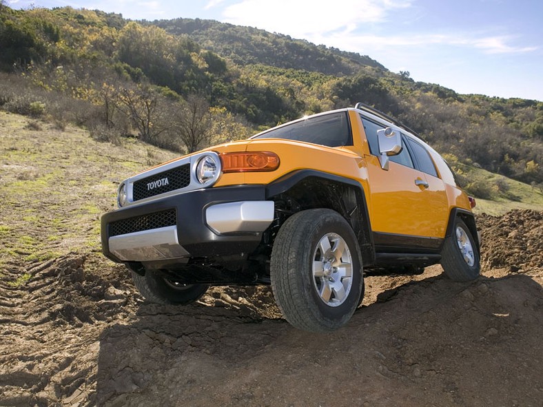 Toyota FJ Cruiser: zmodernizowany silnik dla modelu w stylu retro