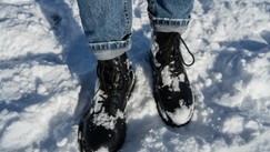 Ovaj ruski trik za cipele je prava zimska SPAS! Zaboravite na smrzavanje