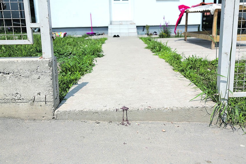 Stevan Š. ranjen je ispred kuće bivše žene