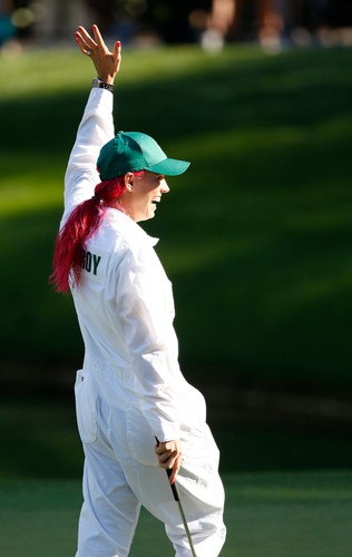 Caroline Wozniacki wygląda jak Michał Wiśniewski. Co ona zrobiła z włosami?