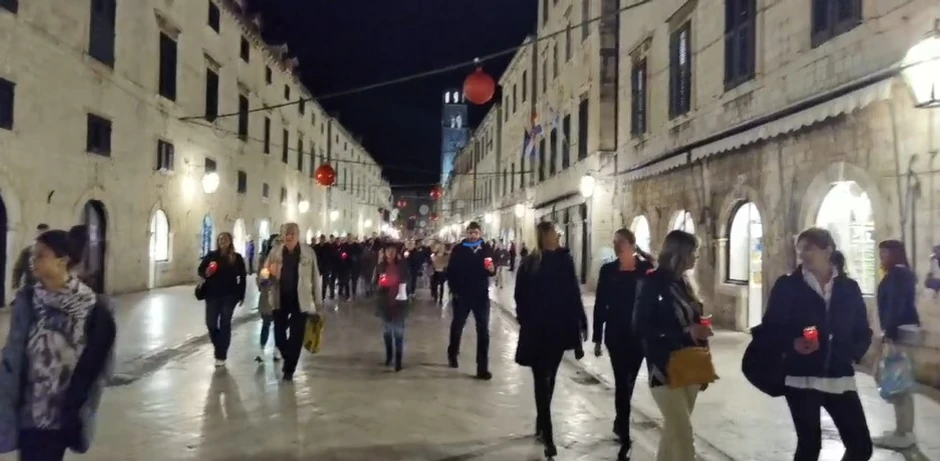 Protest u Dubrovniku protiv kovid mera