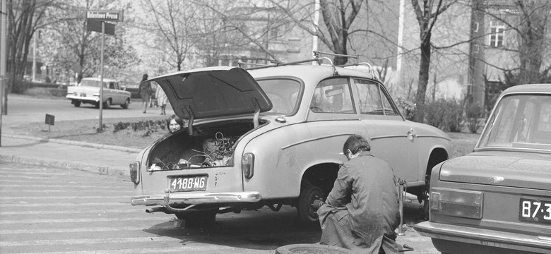 Szybki i nostalgiczny QUIZ o życiu w czasach PRL. Wyrobisz normę punktów?