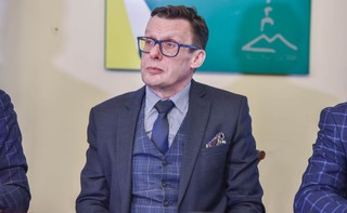 Ast: Prace nad projektem dot. noweli ustawy o TK wstrzymane