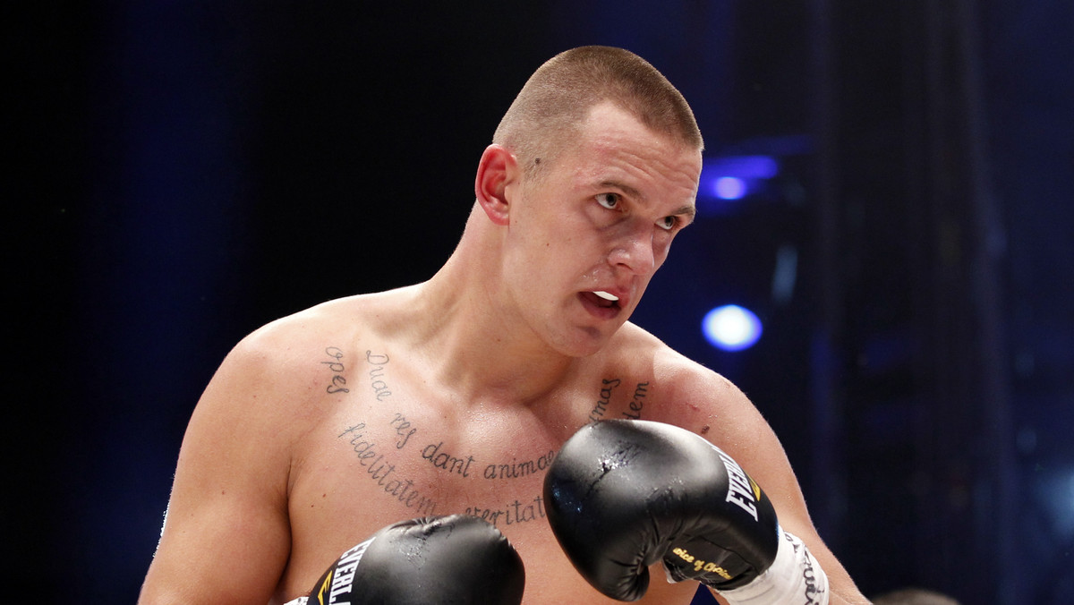 Na gali "Wojak Boxing Night" w Opolu po blisko dziesięciu miesiącach przerwy, po raz pierwszy od czasu porażki z Aleksandrem Powietkinem, między liny wejdzie Andrzej Wawrzyk (27-1, 13 KO). 26-latek z Krakowa nie został pierwszym polskim mistrzem świata wagi ciężkiej, ale nie zamierza zawieszać rękawic na kołku.