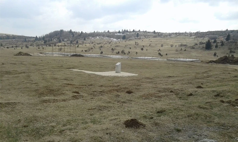 Uklonjena čak i tabla s podacima o investitoru i projektu