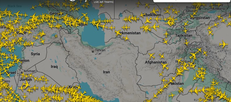 Flightradar 24 niebo nad Iranem