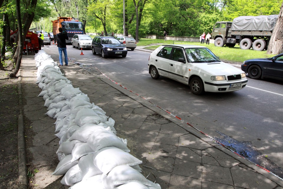 WARSZAWA WISŁA POWÓDŹ