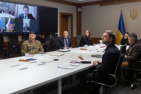 UPRAVO SE MENJA TRAMPOV PLAN ZA MIR?! Zelenski objavio fotografiju KLJUČNOG sastanka: "Ovo je prvi put..."