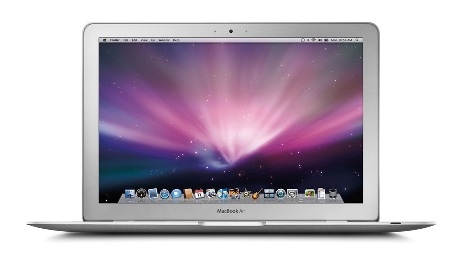 <b>MacBook Air (2008)</b>
<br><br>
Stworzenie komputera piękniejszego  od serii MacBook Pro wydawało się niemożliwe. Nie dla Apple. Lekki i smukły Air, to wciąż niedościgniony wzorzec laptopa idealnego.