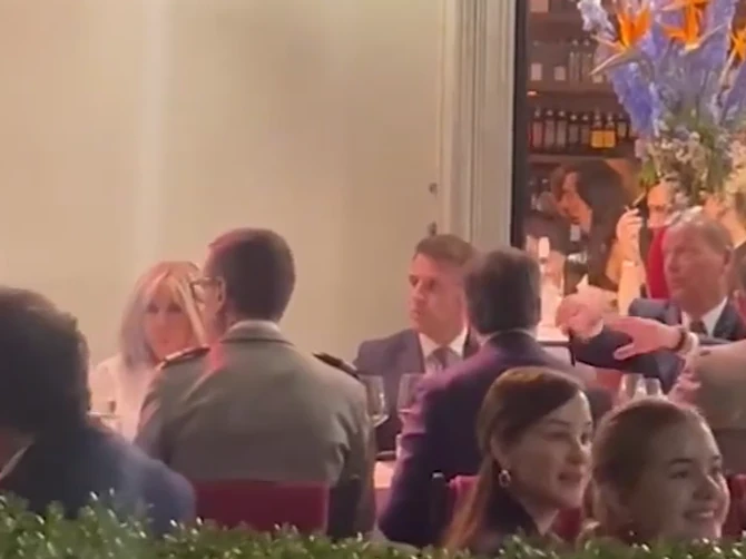 Emanuel i Brižit Makron