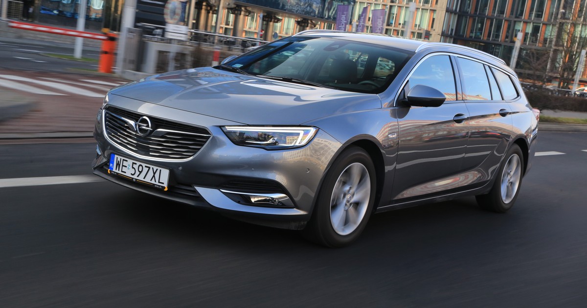 Opel insignia клуб