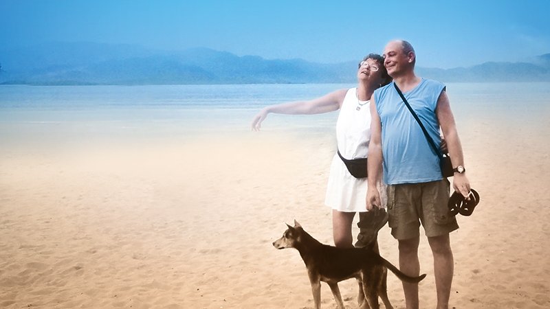 Dorota Sumińska i Tomasza Wróblewski na plaży w Port Barton, Filipiny, 2012 (fot. archiwum Doroty Sumińskiej/Wydawnictwo Literacie)