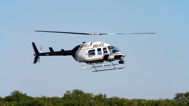 Balatonban zuhant egy rendőrségi helikopter