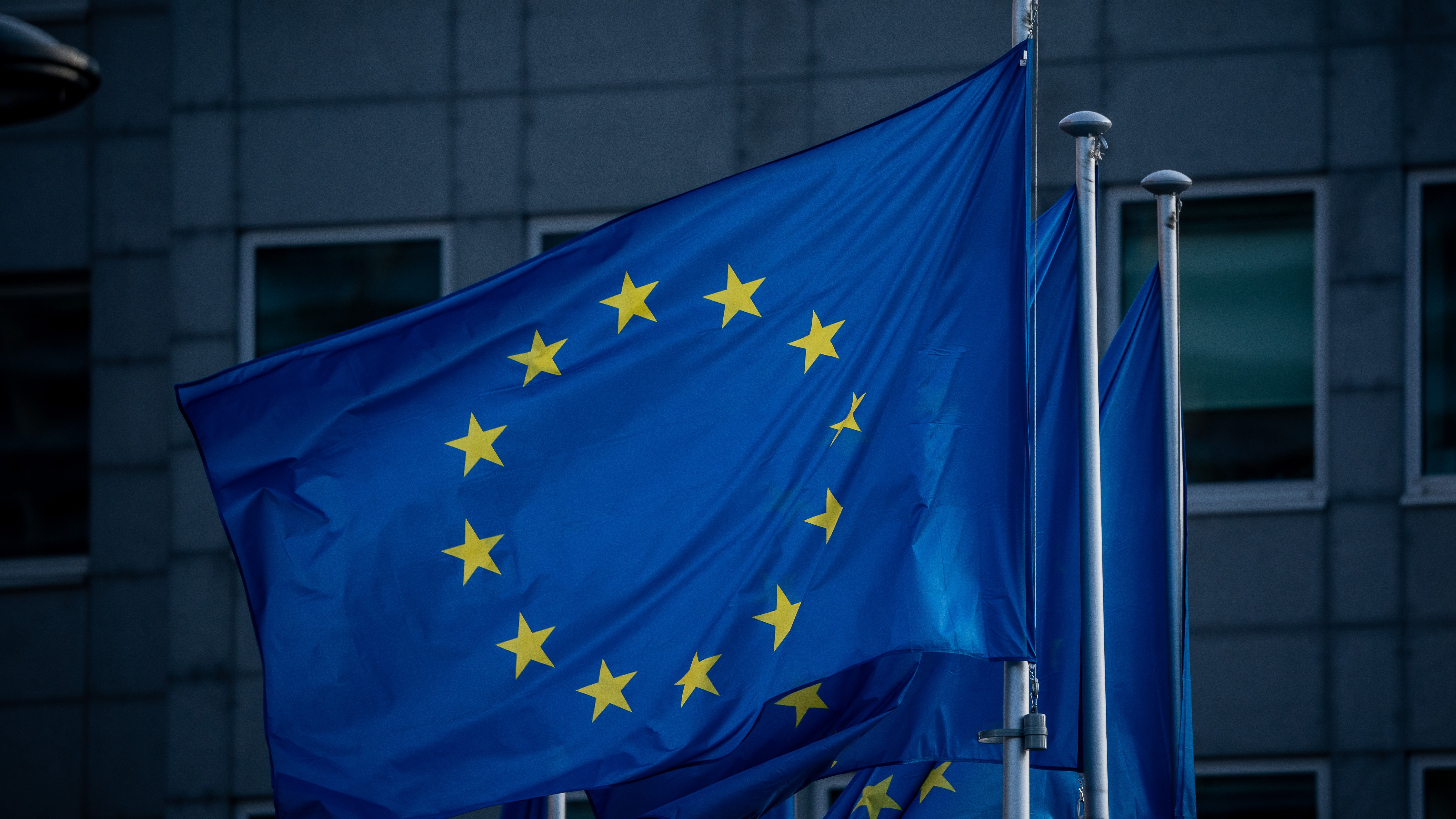 Az EU meghozta a döntést: ha Magyarország nem fizeti a bírságot, levonják a forrásokból