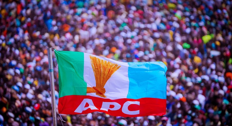 APC flag [Twitter/@BashirAhmaad]