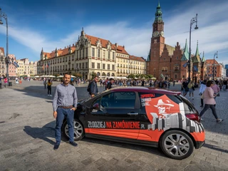 „Uważam, że w XXI wieku jest niezwykle trudno wymyślić coś naprawdę nowego, dlatego określenie «innowacyjny» powinno być traktowane jako wyróżnienie, nie jako reguła” – mówi Grzegorz Hawrylczak, założyciel start-upu Złodziej na zamówienie, nominowanego do tegorocznej edycji Polskiej Nagrody Innowacyjności