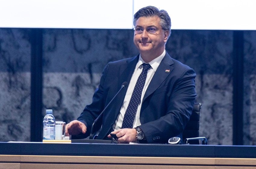 Andrej Plenković će, takođe, biti gost večerašnjeg skupa u Atini