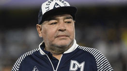 „Az álmom az, hogy még egyszer gólt szerezhessek” – Maradona jobb kézzel is gólt ütne az angoloknak