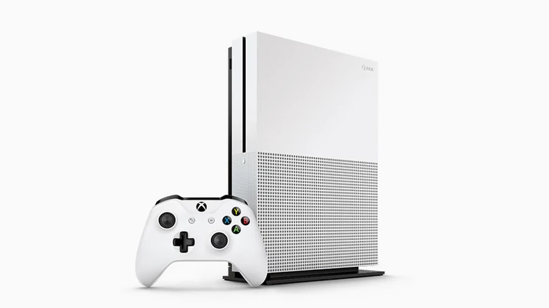 Xbox One S jest najtańszy, a jednocześnie ma najwięcej możliwości, wszak to konsola
