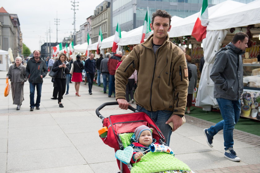 Dariusz Sobotka (35 l.), tata Aleksandra (1 r.) z Katowic