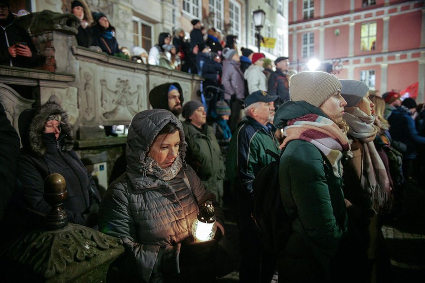 Hołd dla zamordowanego prezydenta. 