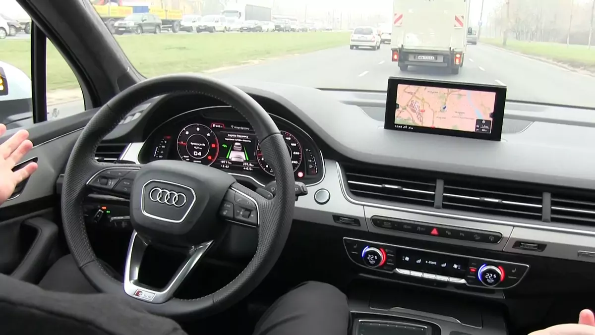 Audi Q7 - półautonomiczna jazda