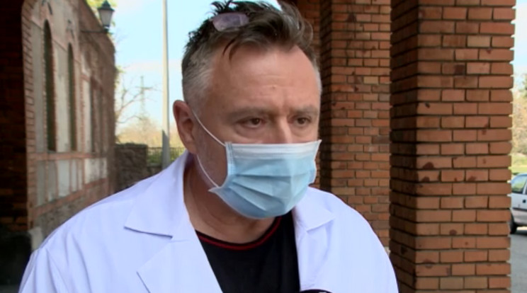 Menesztette a Fejér megyei Szent György Kórház főigazgatóját az emberi erőforrások minisztere. / Fotó: RTL Klub