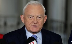 Leszek Miller: Kiedy władca choruje, a szczególnie kiedy umiera, to dwór musi jakoś reagować