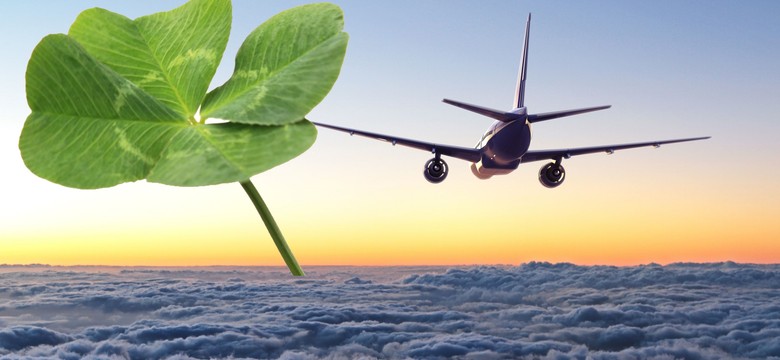 Czy pasażerowie chcą płacić za ekologiczne loty? Linie lotnicze już wiedzą