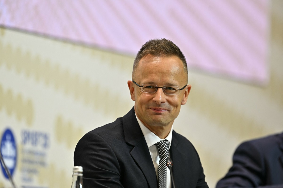 Szef MSZ Węgier zadowolony. "Brawo dla Trumpa i Putina"