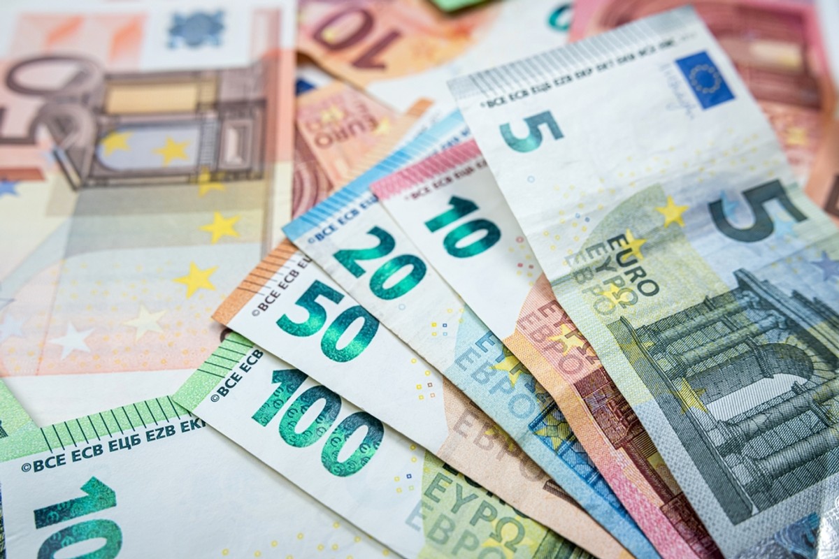 Waluta euro w nowej odsłonie? UE reaguje na ruch Amerykanów