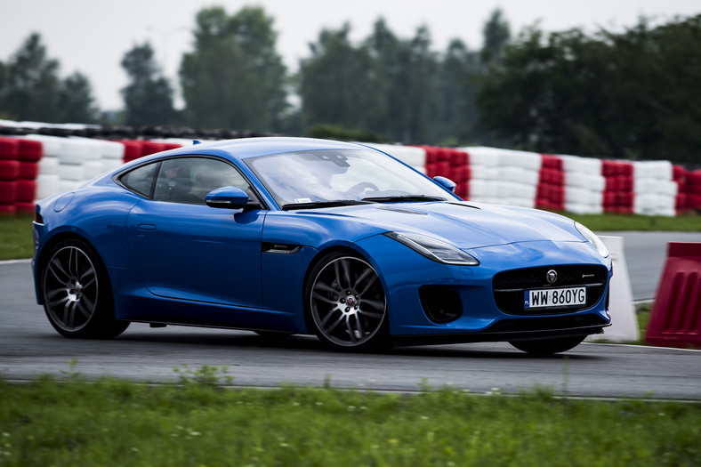 Jaguar F-Type i Porsche 718 Cayman