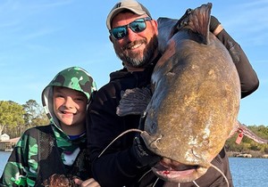 Taker sa tatom i ulovom