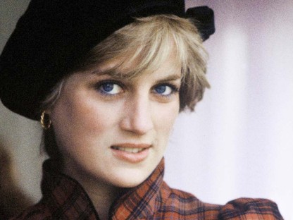 Ez a gyönyörű színésznő kelti életre Diana hercegnét a várva várt musicalben