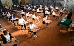 Tak będzie wyglądała NOWA MATURA. Większość uczniów nie zdałaby. 'Nie każdy musi mieć maturę'
