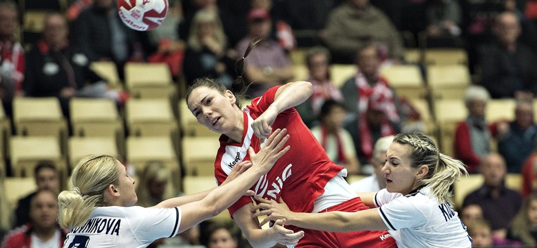MŚ w piłce ręcznej kobiet: Do przerwy Polki prowadzą z Rosją