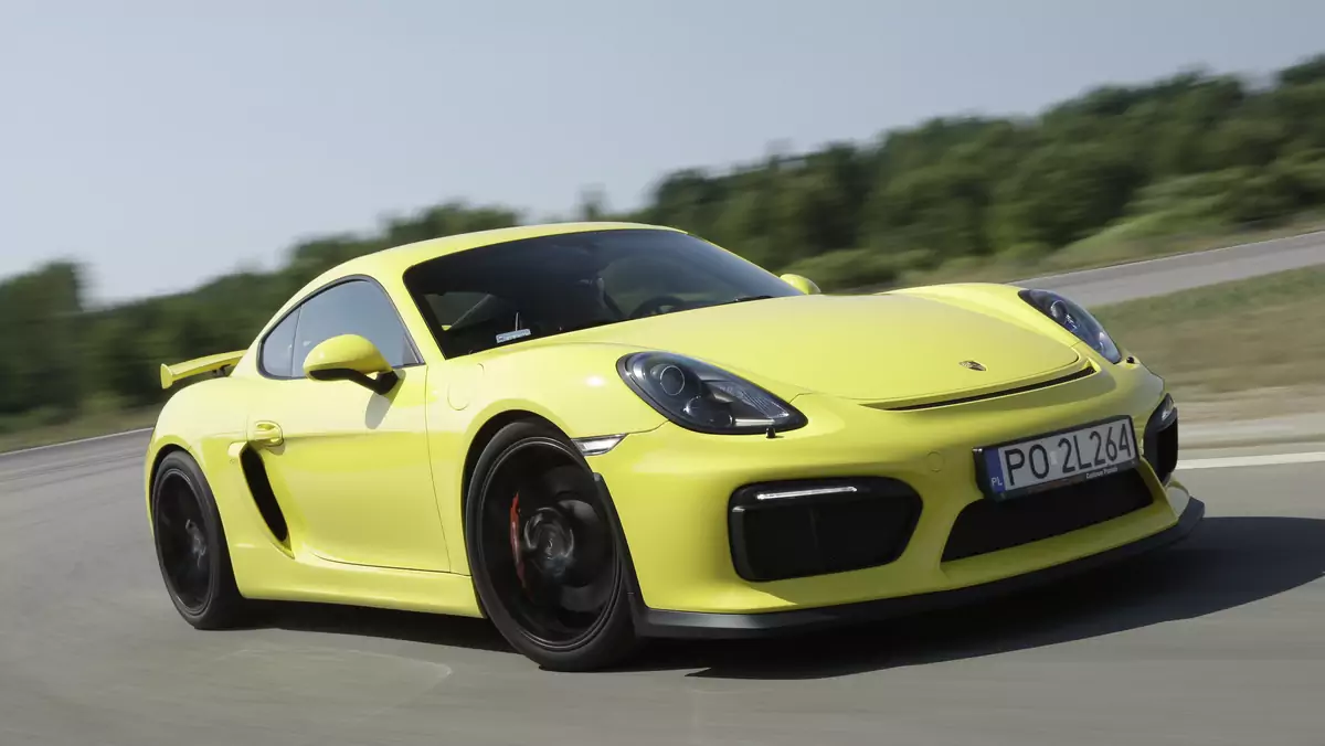 Porsche Cayman GT4 (1)