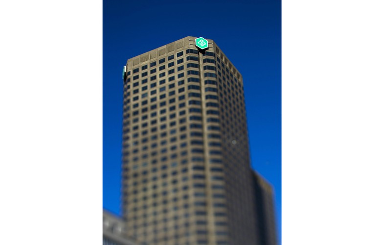 Wynik ogólny: 24,7. 
<br>Kapitał Tier 1 do aktywów ważonych ryzykiem: 15,8; 
<br>Aktywa niepracujące do całości aktywów: 0,2; 
<br>Rezerwy na straty kredytowe do aktywów niepracujących: 89,2;
<br>Depozyty do kredytów: 86,5;
<br>Efektywność (koszty do przychodów): 73,4