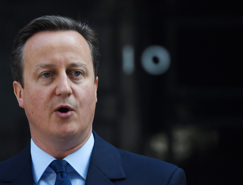 Urzędnik cytowany przez AFP wyraził oczekiwanie, że w ramach swojej prezentacji podczas kolacji przywódców na szczycie we wtorek premier Cameron odniesie się również do kwestii "jak i kiedy" Wielka Brytania opuści Unię Europejską