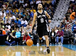 Koszykarze San Antonio Spurs wygrali dziesiąty mecz z rzędu