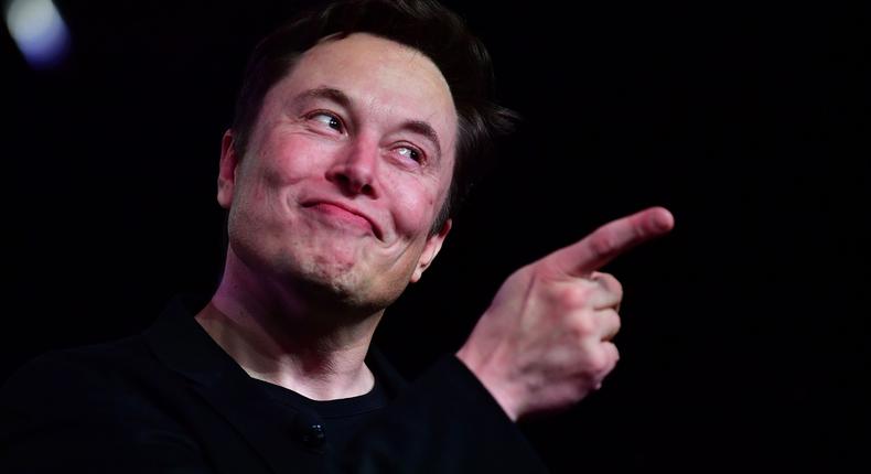 Elon Musk Likes to Ask Job Candidates This Riddle