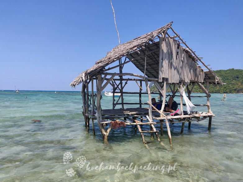 Plaża na indonezyjskiej wyspie Karimunjawa.