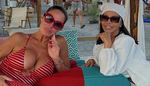 Milena Kačavenda, Žana Omnia