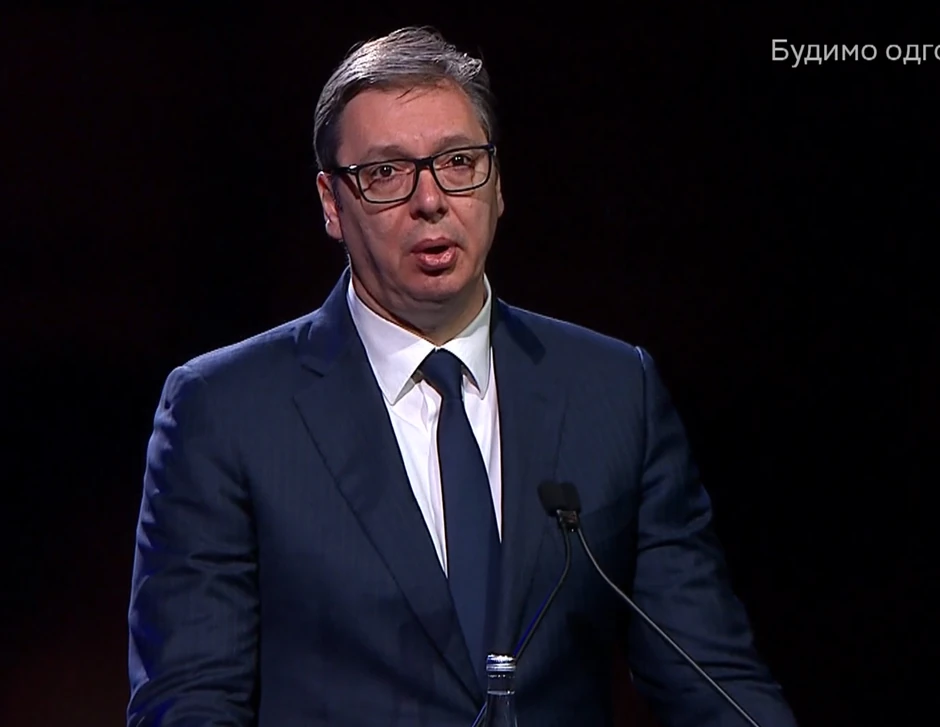 Predsednik Vučić podsetio na ratna razaranja