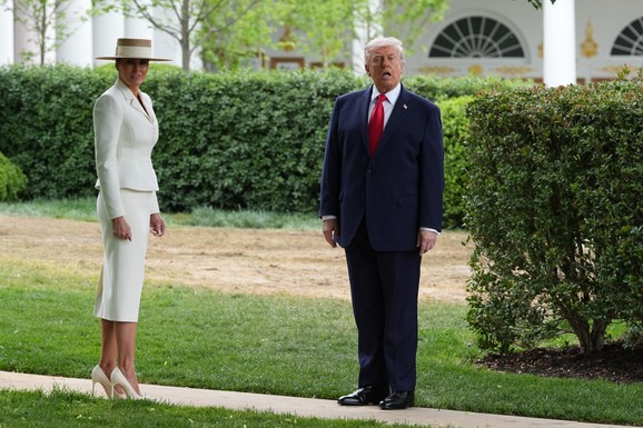 SKANDAL U AMERICI! Objavljena najveća istraga IKADA o Trampovoj KORUPCIJI: Ovo je teško opisati